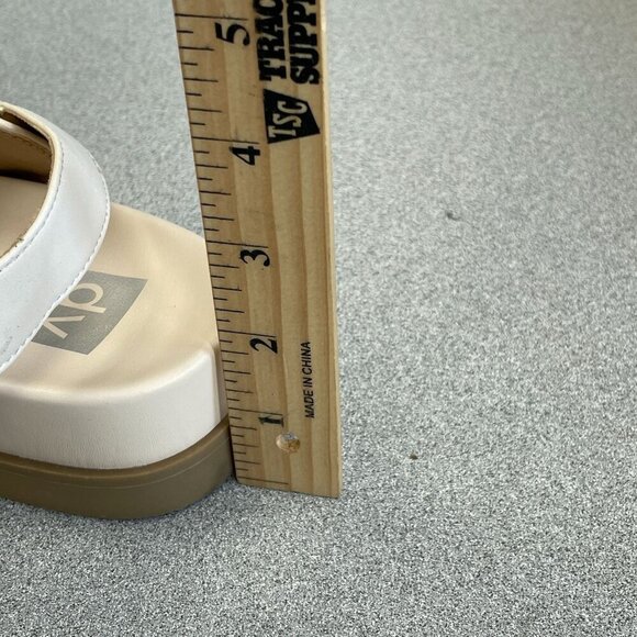 NEW  Dolce Vita Argyle Beige Platform Sandals Women's Size 10 - Picture 3 of 7